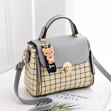 Hand bag